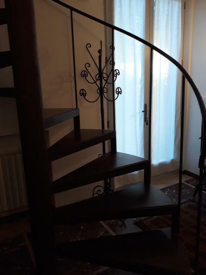 Апартаменты A Casa Di Berta Пьетразанта Экстерьер фото